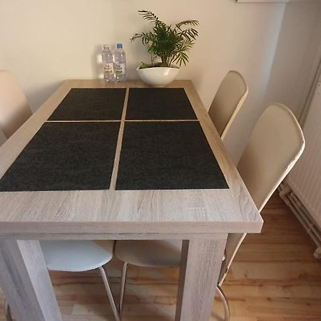 Sepsi 4You Apartment Сфынту-Георге Экстерьер фото